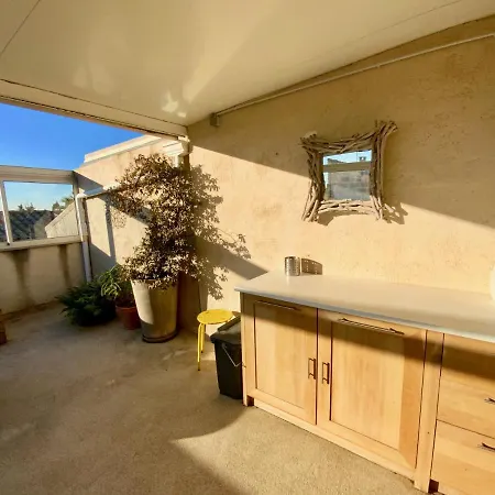 Groomi Le Castriote Authenticite Et Vue Imprenable Apartmán